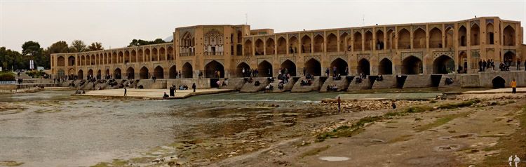 DIARIO Dos semanas en IRAN por libre Pano, Puente Khaju, Isfahán