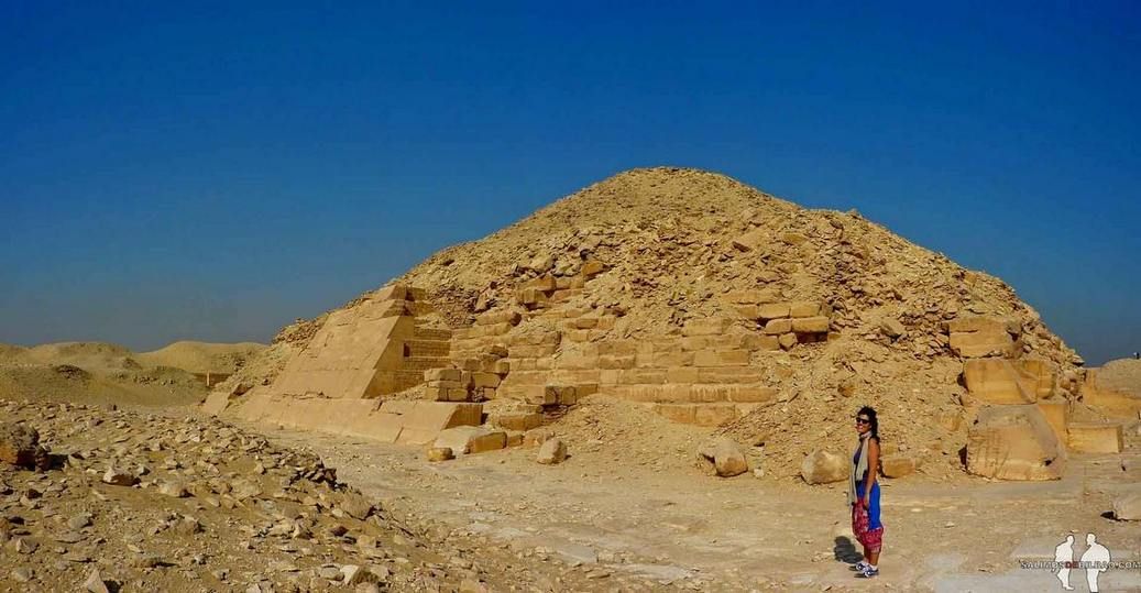 DIARIO Tres semanas en EGIPTO por libre Saioa, Pirámide de Unas en el Complejo de la Pirámide escalonada de Zoser, Saqqara