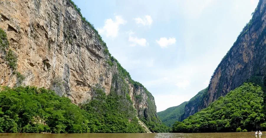 EXCURSIONES desde PALENQUE 1830. Pano, Barca, Cañón del Sumidero