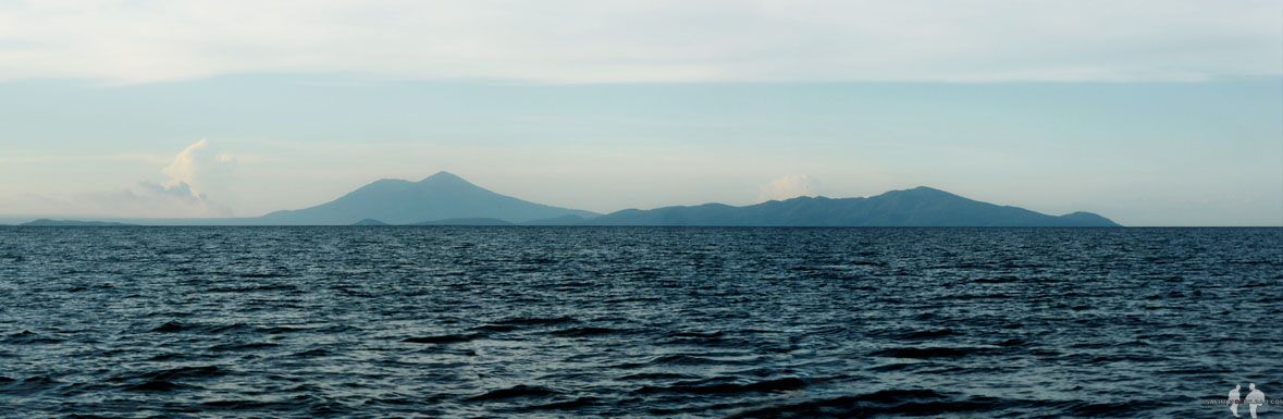Panorámica del Volcán Mombacho desde la Punta Jesús María en Ometepe
