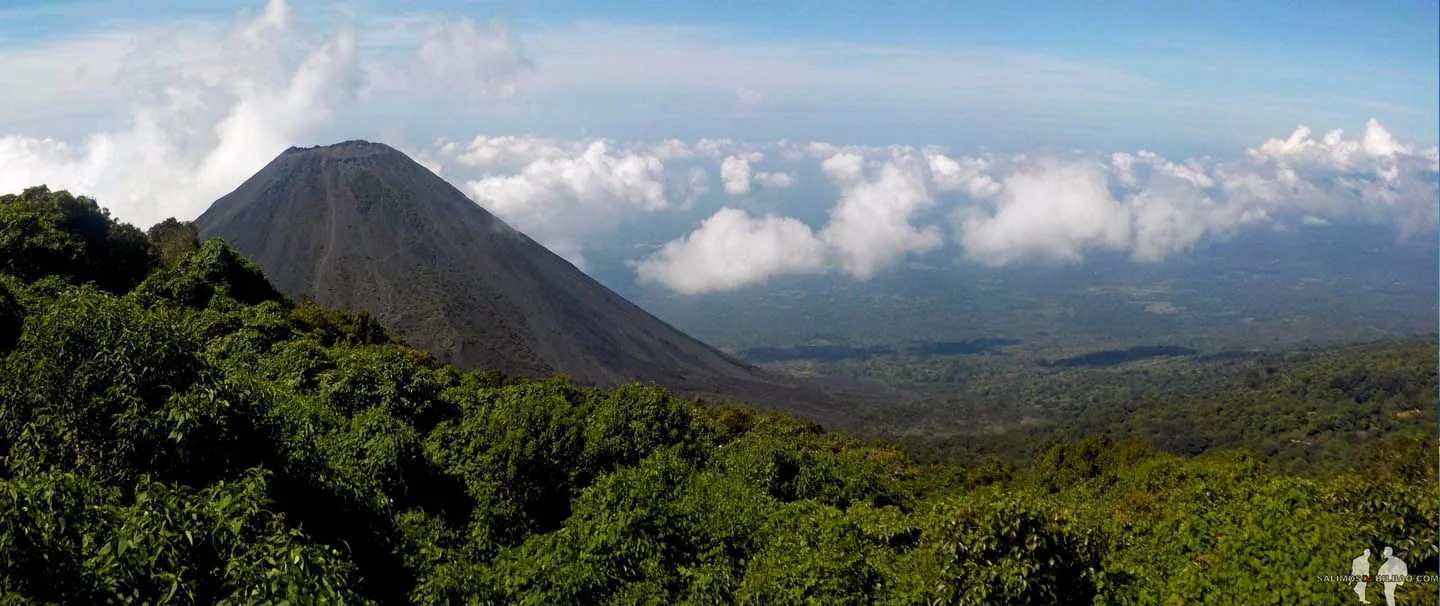 HACER TURISMO EN EL SALVADOR POR LIBRE Volcan Izalco