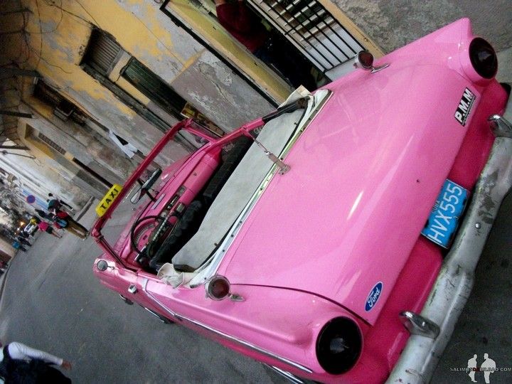 Diario de cuba Taxi rosa en la habana