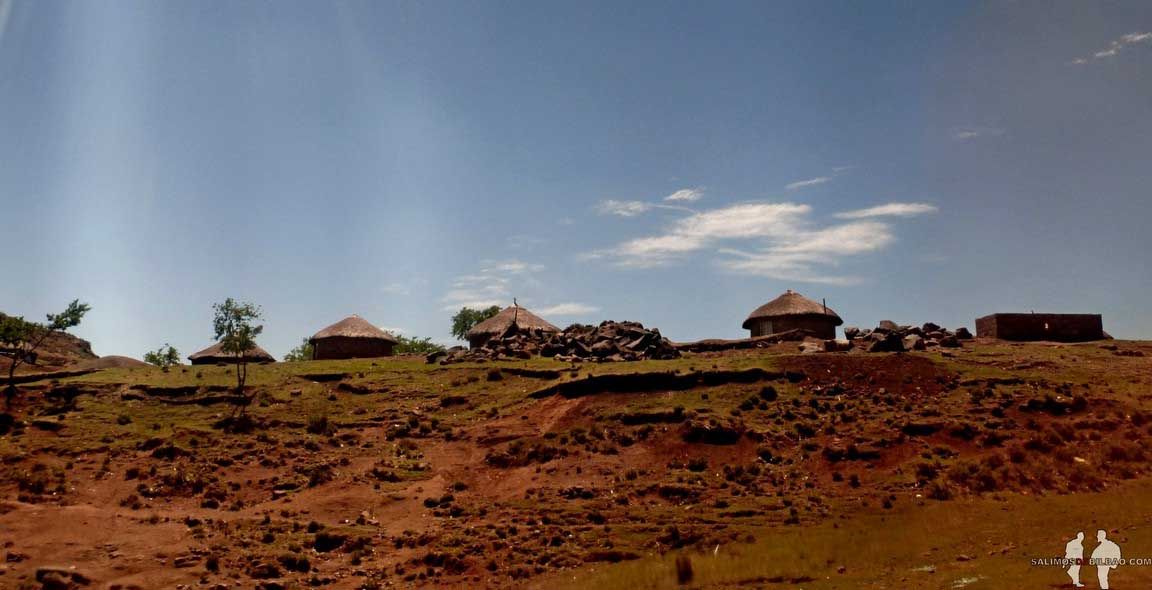 DIARIO: Un mes en el AFRICA AUSTRAL por libre Vistas desde el Bus de Maseru a Semonkong, Lesotho