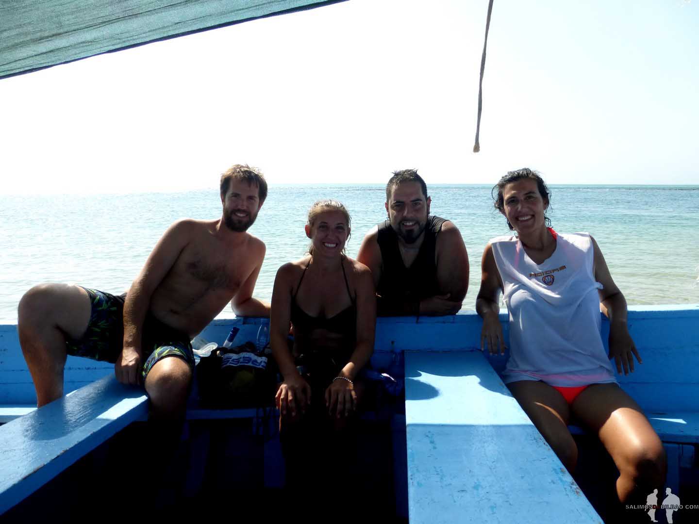 Katz, Saioa, Marta y Carlos, Dhowl, Isla Magaruque, Mozambique