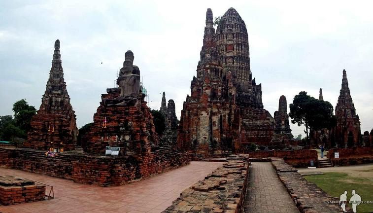 Viajar por libre a Tailandia Wat Chaiwatthanaram, P.H. Ayutthaya