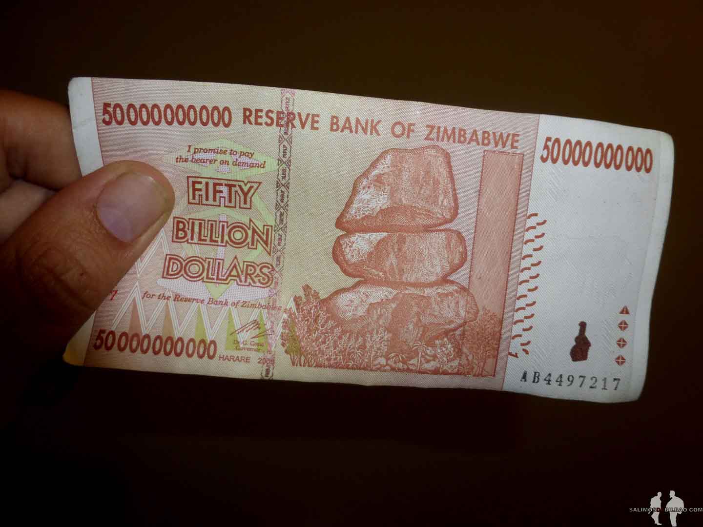 BIllete de 50 billones de dólares de Zimbabue Fifty Billion dollar note